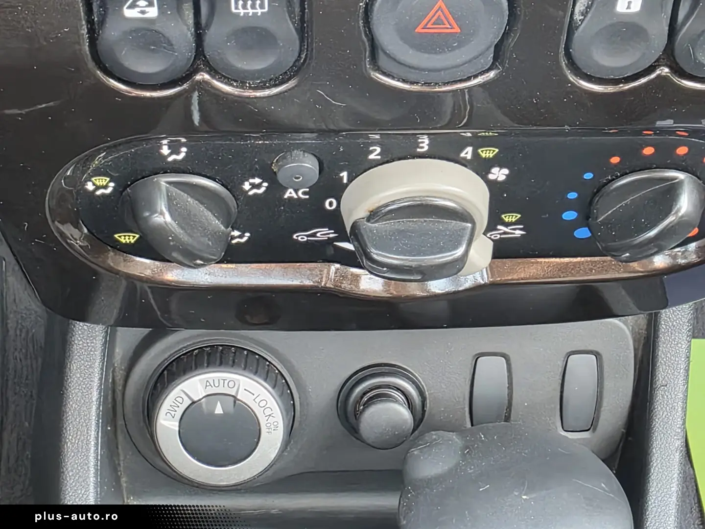DACIA DUSTER 2012 PRESTIGE
