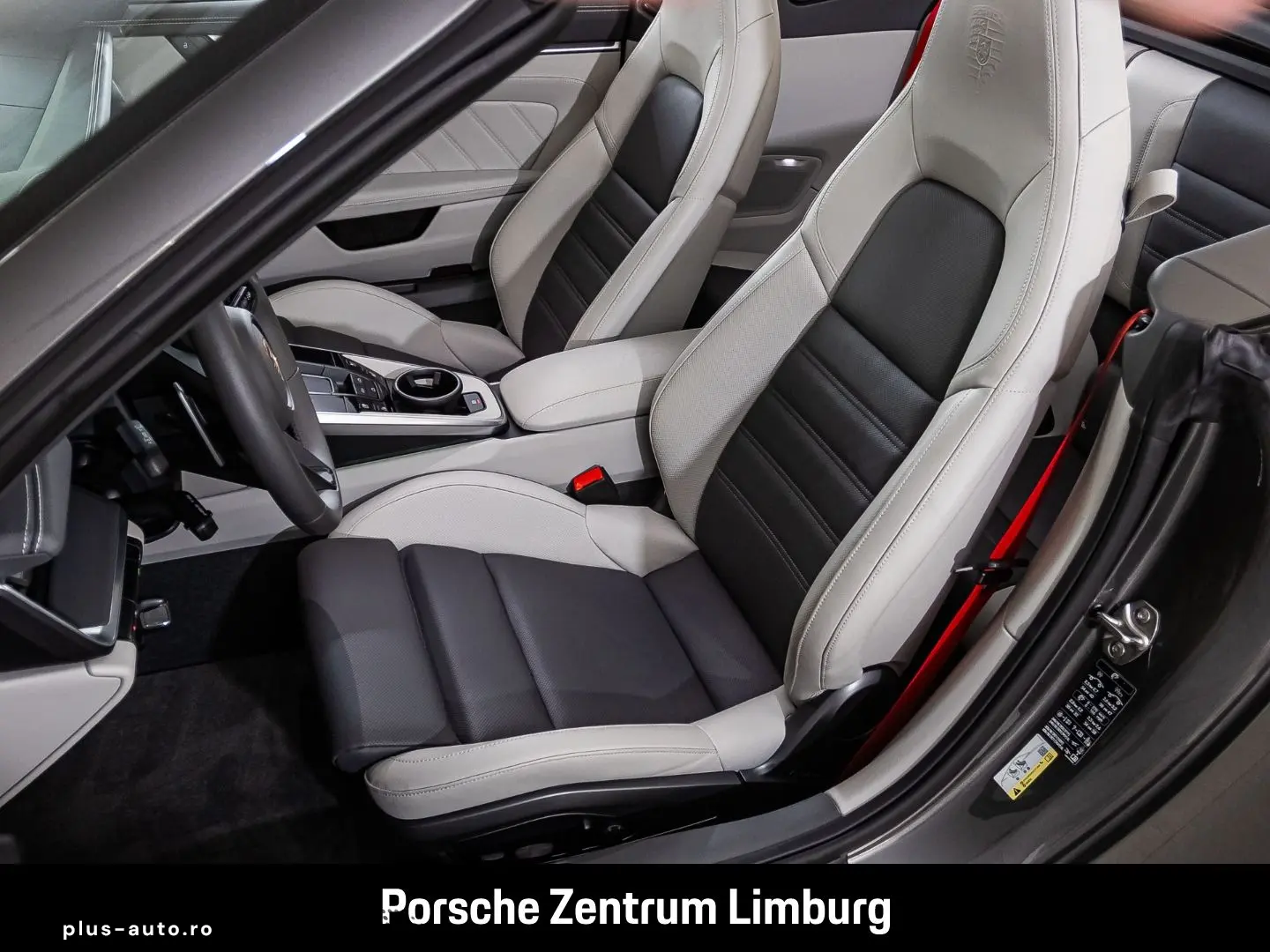 PORSCHE 992 911 Carrera 4 GTS Cabrio InnoDrive LEDMatrix