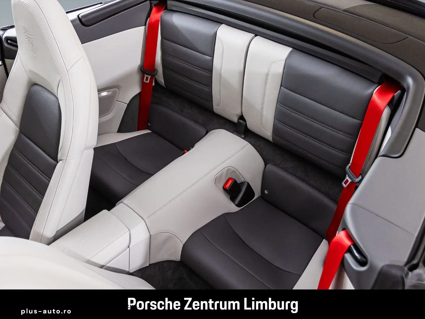 PORSCHE 992 911 Carrera 4 GTS Cabrio InnoDrive LEDMatrix