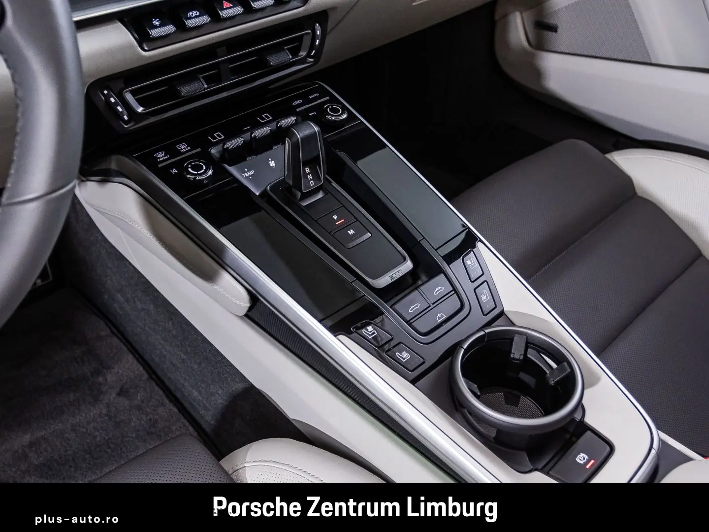 PORSCHE 992 911 Carrera 4 GTS Cabrio InnoDrive LEDMatrix