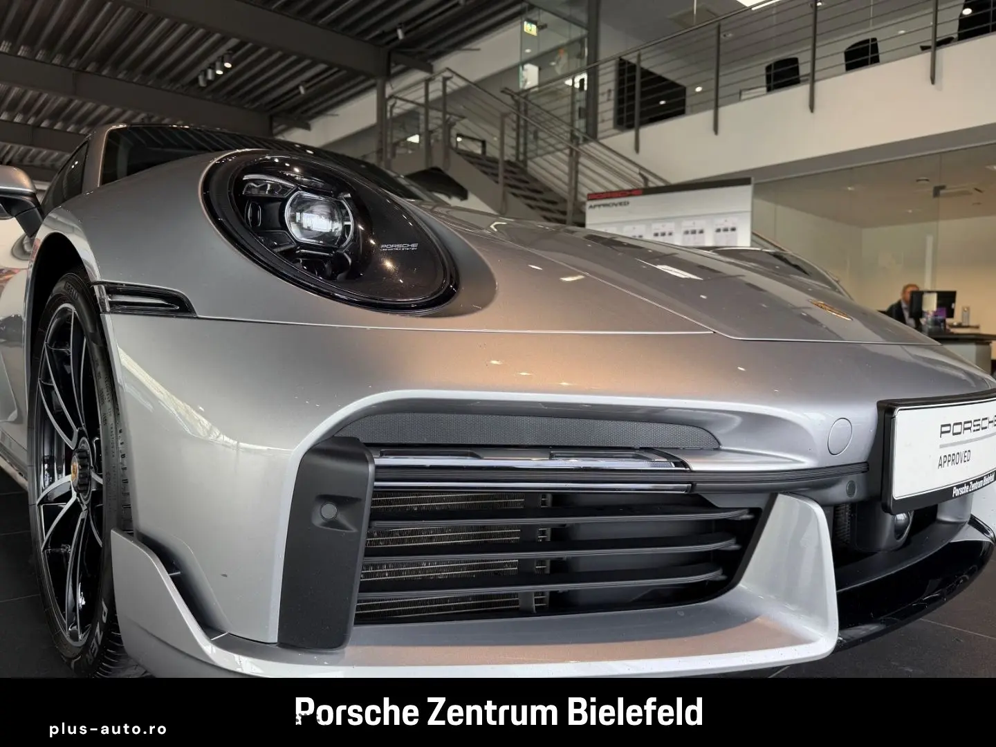 PORSCHE 992 911 Turbo InnoDrive Sportabgas LED-Matrix