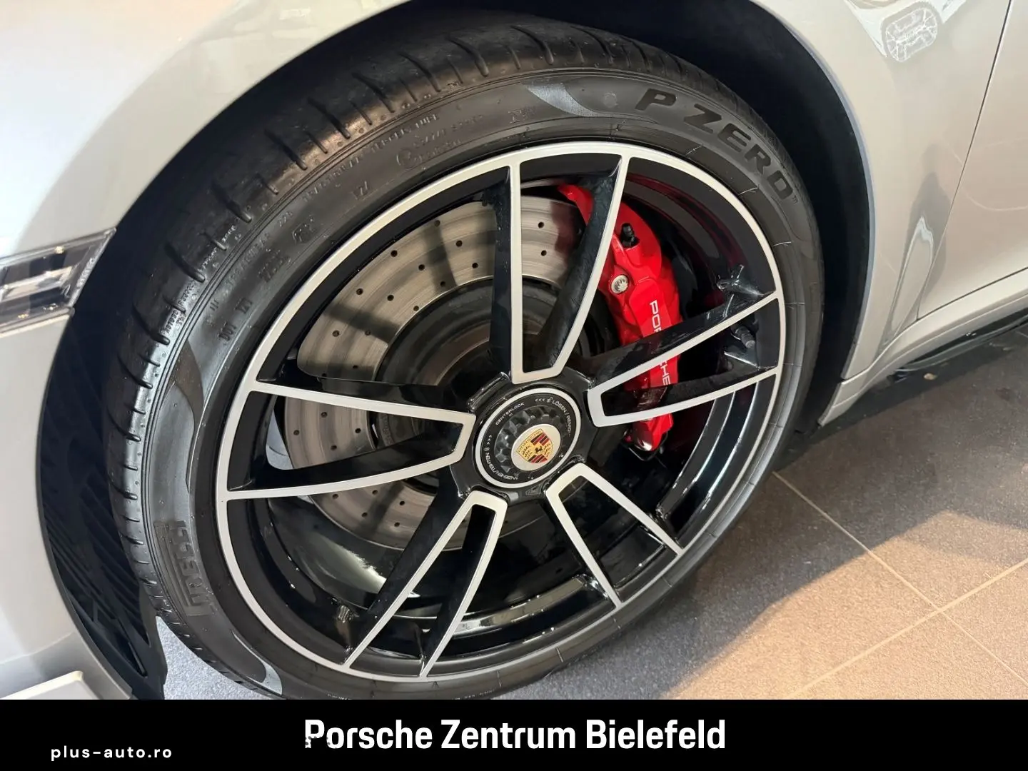 PORSCHE 992 911 Turbo InnoDrive Sportabgas LED-Matrix