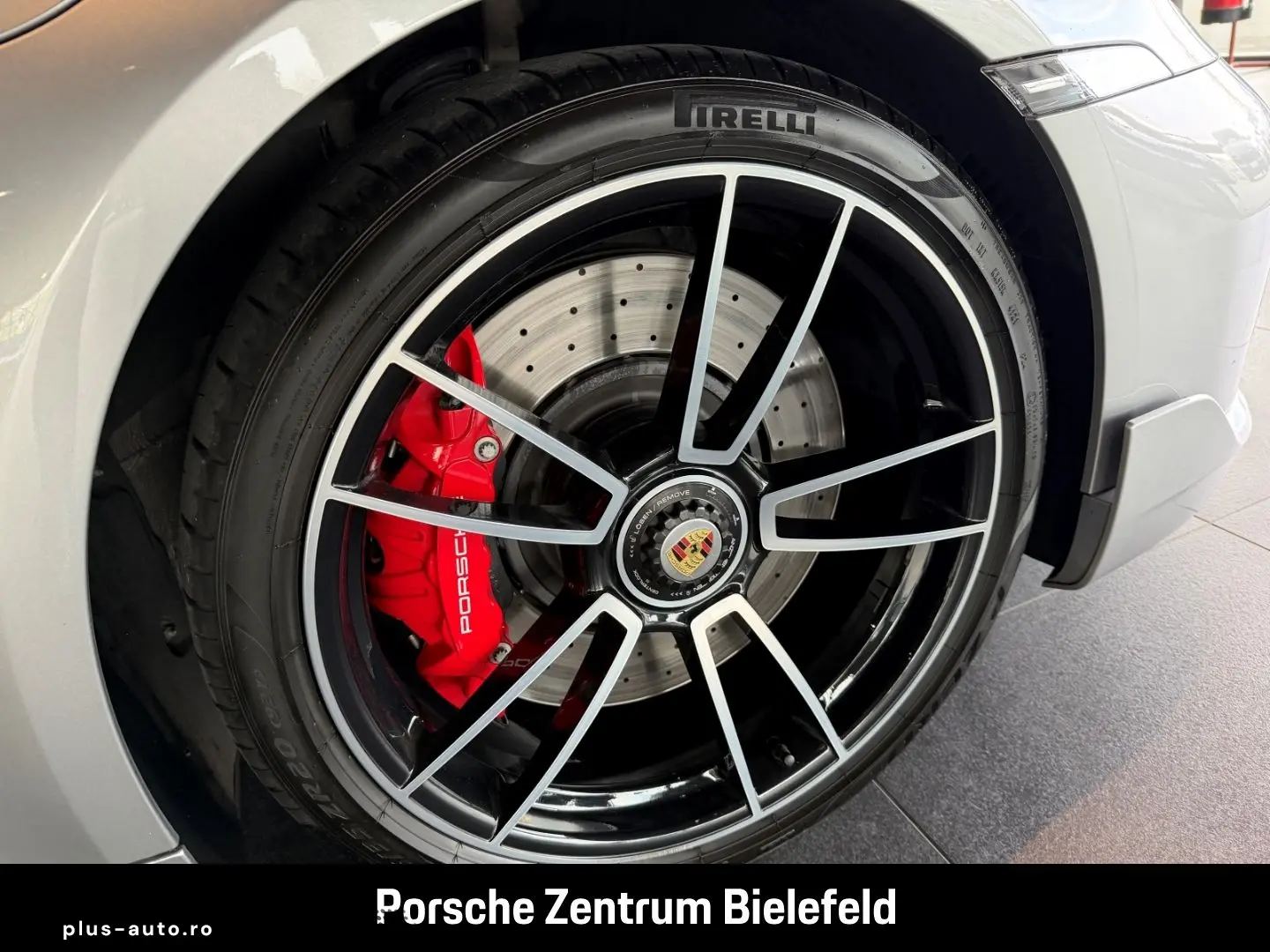 PORSCHE 992 911 Turbo InnoDrive Sportabgas LED-Matrix