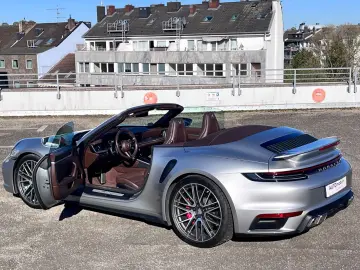 PORSCHE 911 Turbo Cabriolet