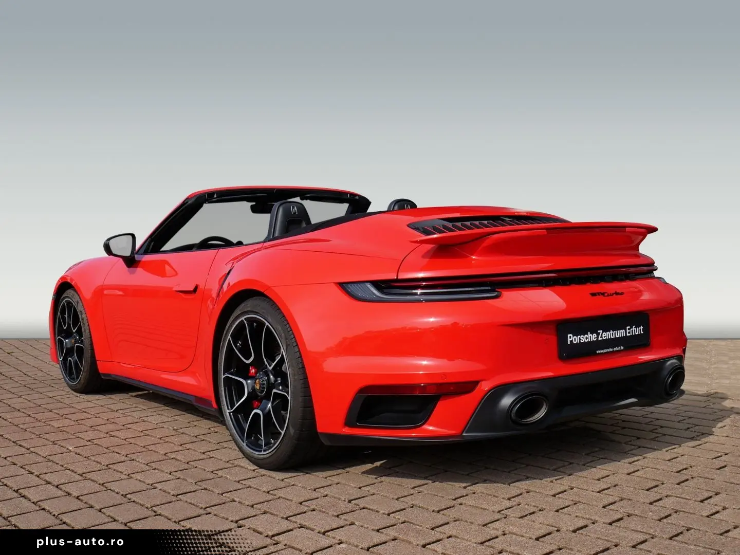 PORSCHE 911 992 Turbo Cabriolet lava Burmester Lift