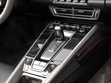 PORSCHE 911 992 Turbo Cabriolet lava Burmester Lift