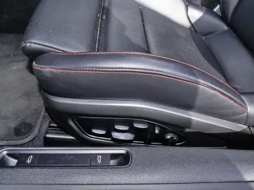 PORSCHE 911 992 Turbo Cabriolet lava Burmester Lift