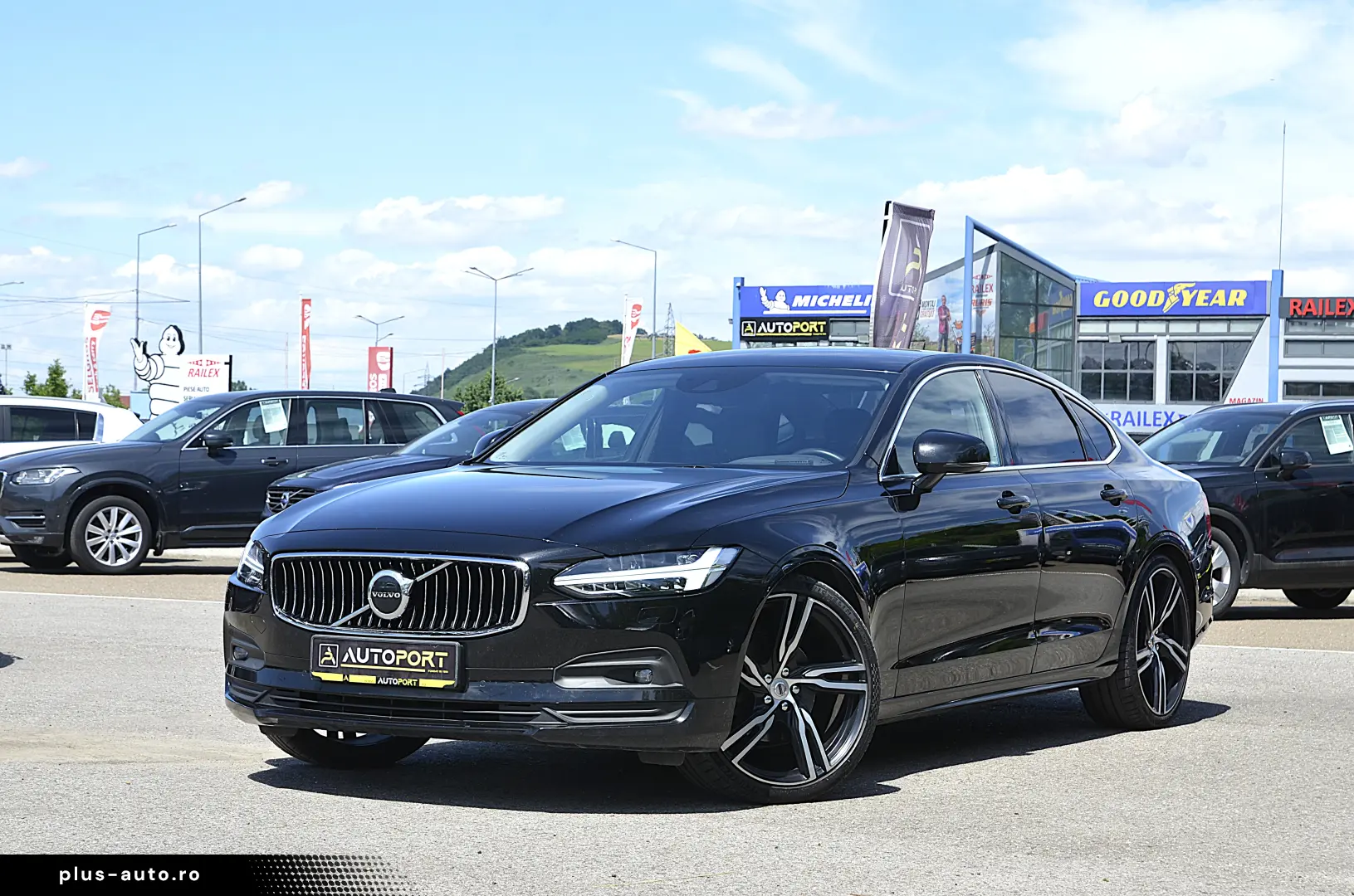 Volvo S90
