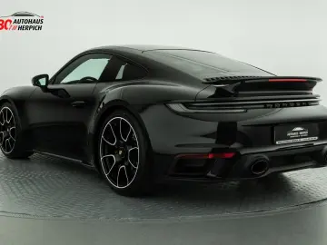 PORSCHE 992 Turbo S Coupé Bi-Color Schwarz-Bordeauxrot