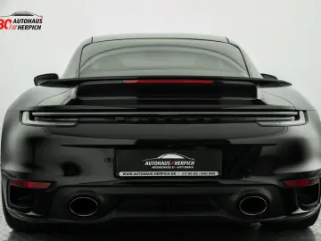 PORSCHE 992 Turbo S Coupé Bi-Color Schwarz-Bordeauxrot