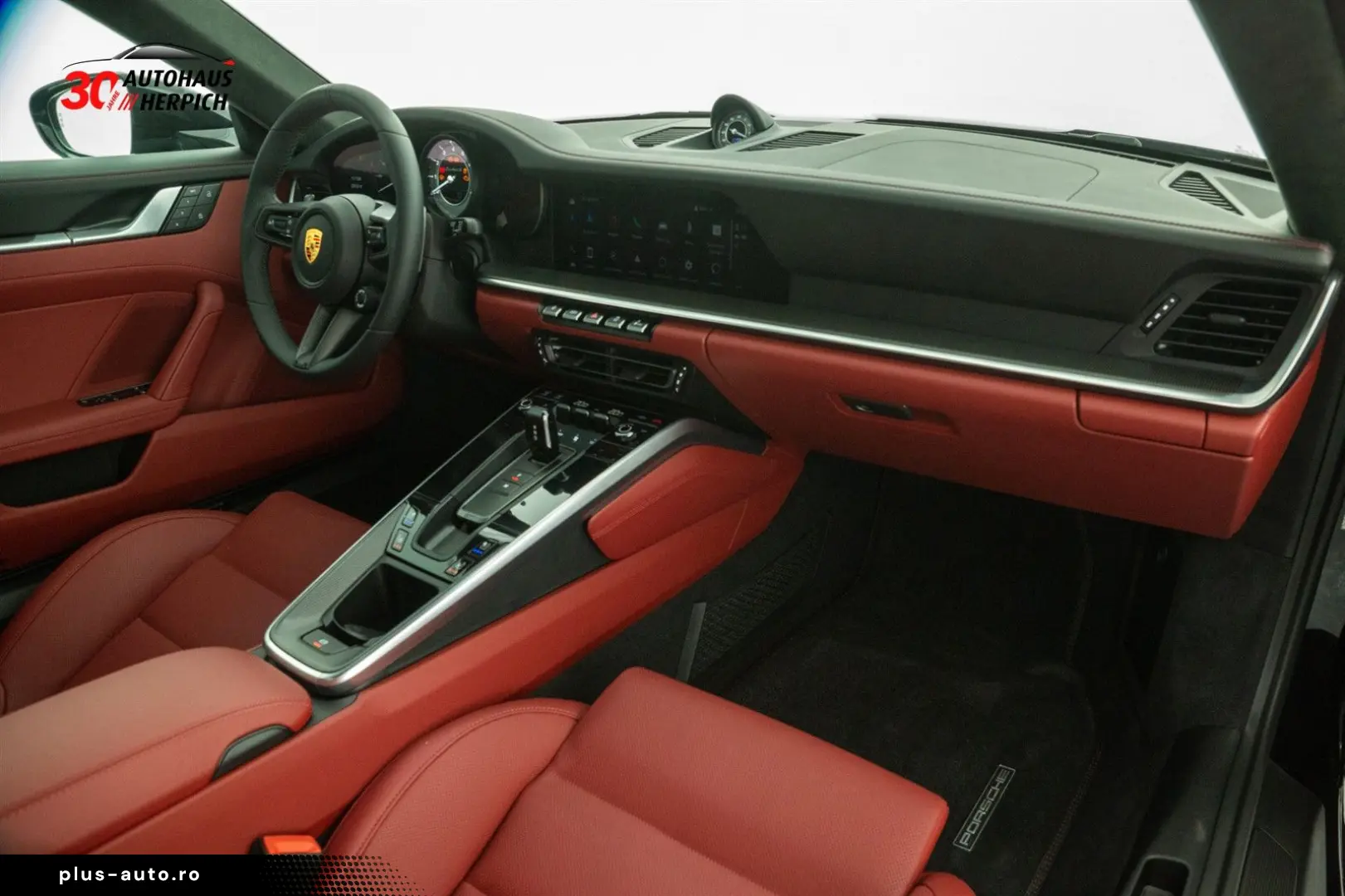 PORSCHE 992 Turbo S Coupé Bi-Color Schwarz-Bordeauxrot