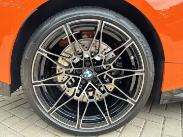 BMW M4 Competition Cabrio INDIVIDUAL Drivers Package