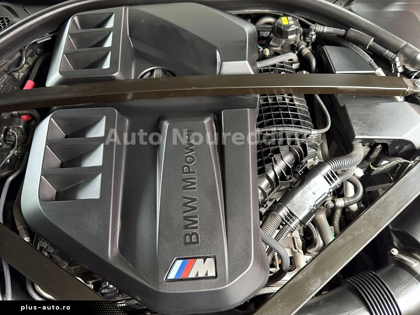 BMW M3 xDrive Competition Lim Schalen Keramic Curved