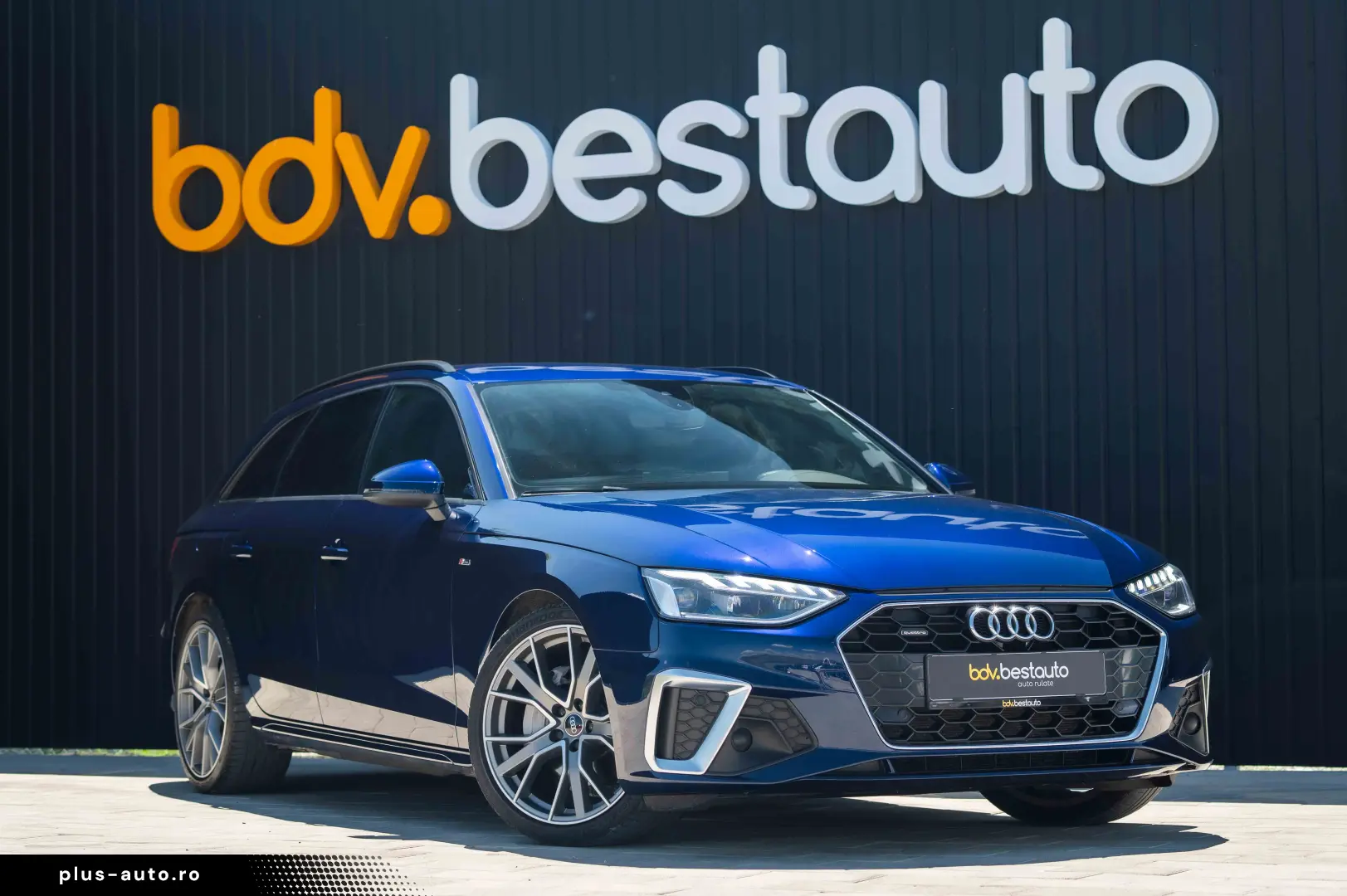 Audi A4 40 TDI quattro S tronic S line