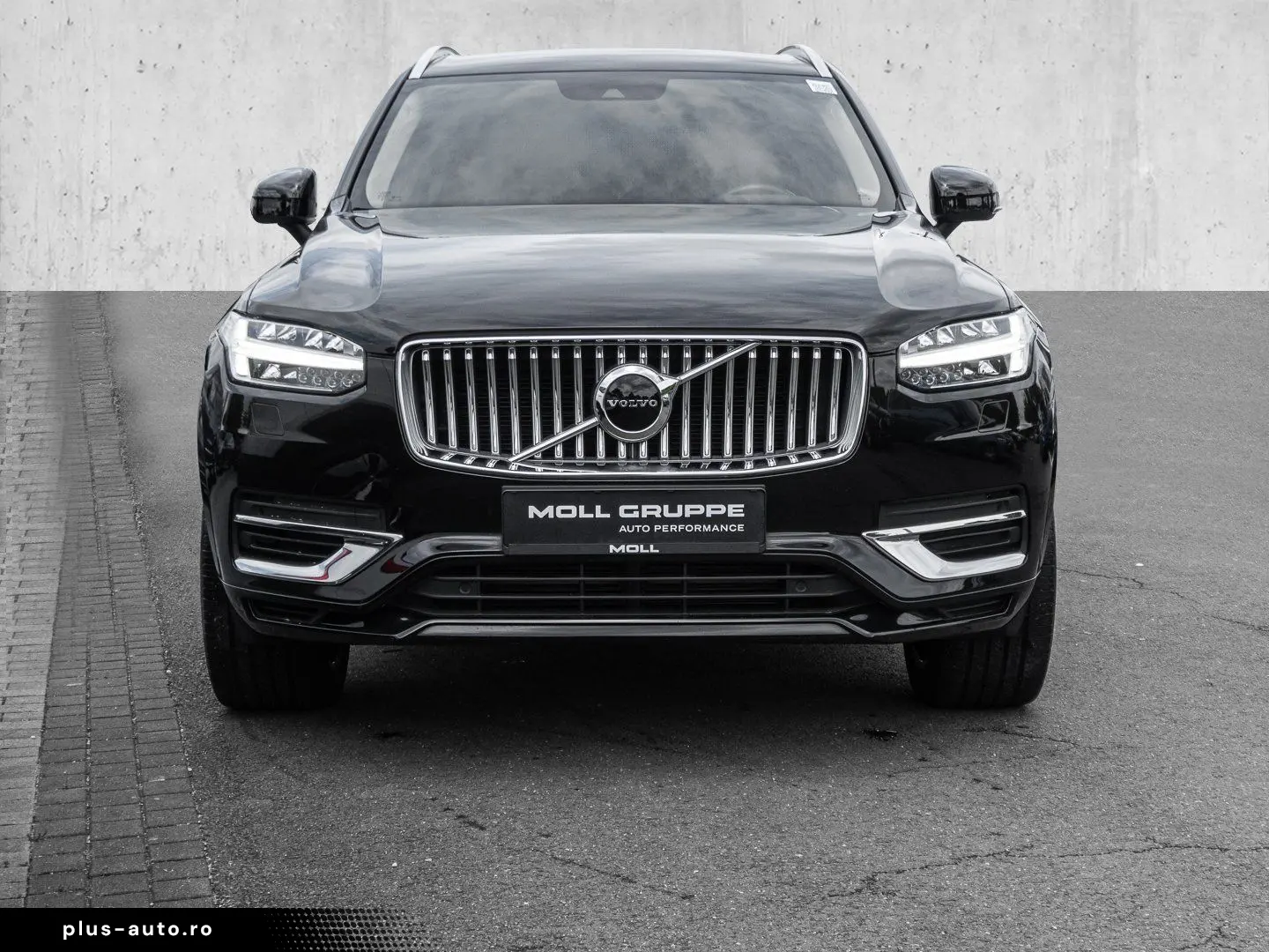 VOLVO XC90 T8 AWD Plus Bright Plug-In LED