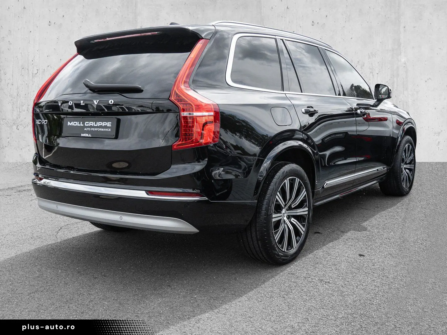 VOLVO XC90 T8 AWD Plus Bright Plug-In LED