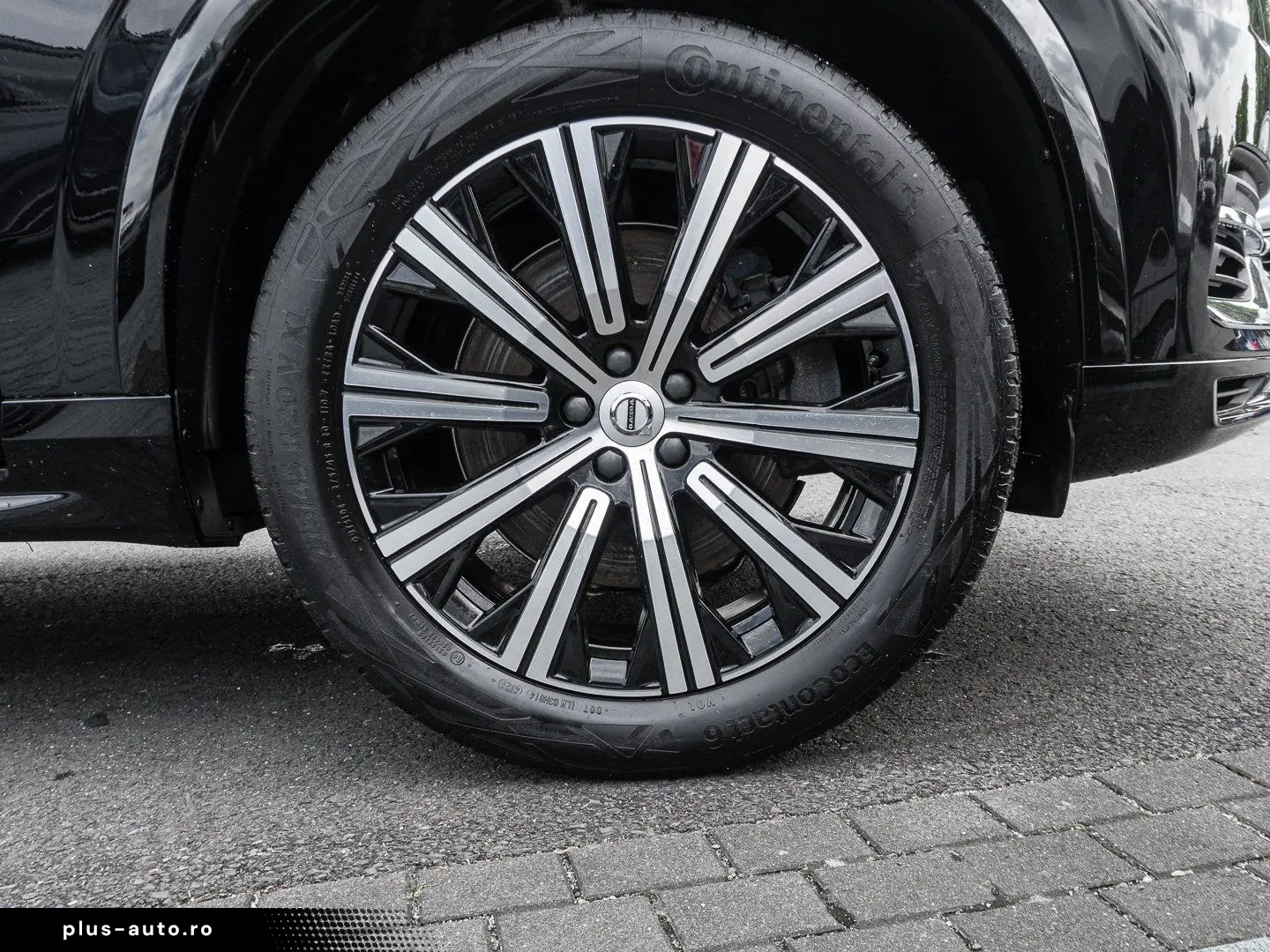 VOLVO XC90 T8 AWD Plus Bright Plug-In LED