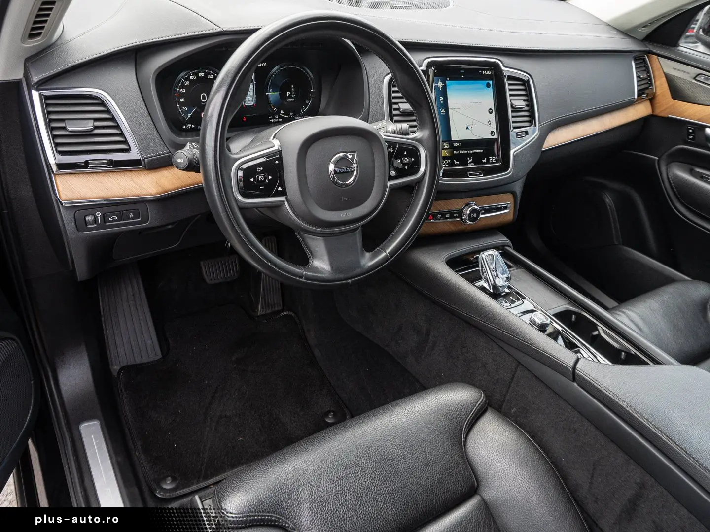 VOLVO XC90 T8 AWD Plus Bright Plug-In LED
