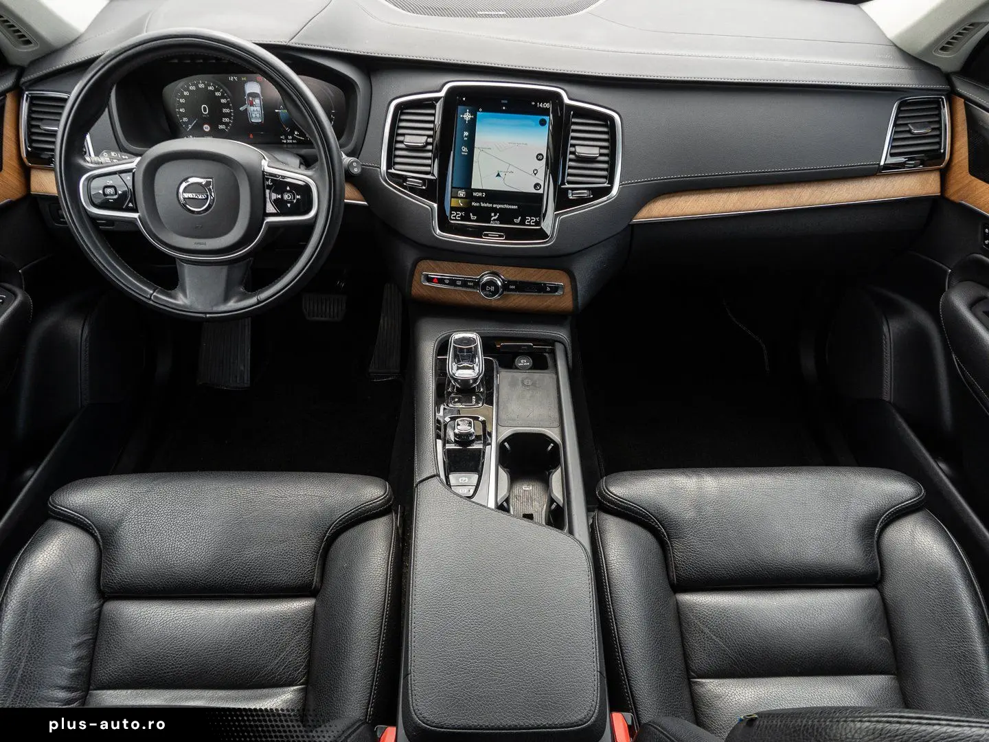 VOLVO XC90 T8 AWD Plus Bright Plug-In LED