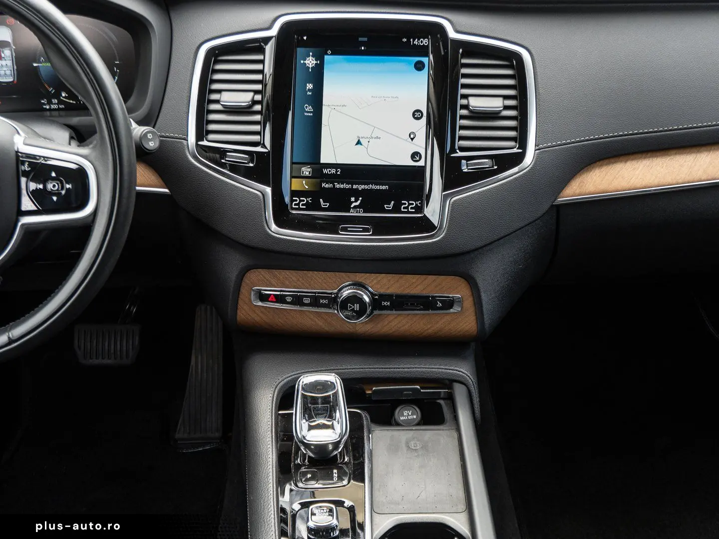 VOLVO XC90 T8 AWD Plus Bright Plug-In LED