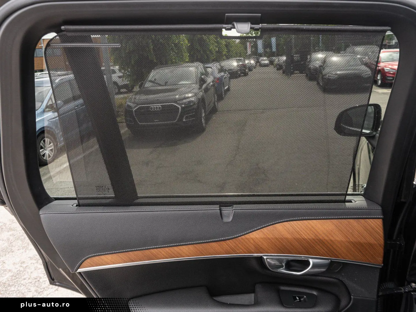 VOLVO XC90 T8 AWD Plus Bright Plug-In LED