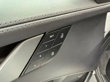 PORSCHE 911 Carrera S Cabrio
