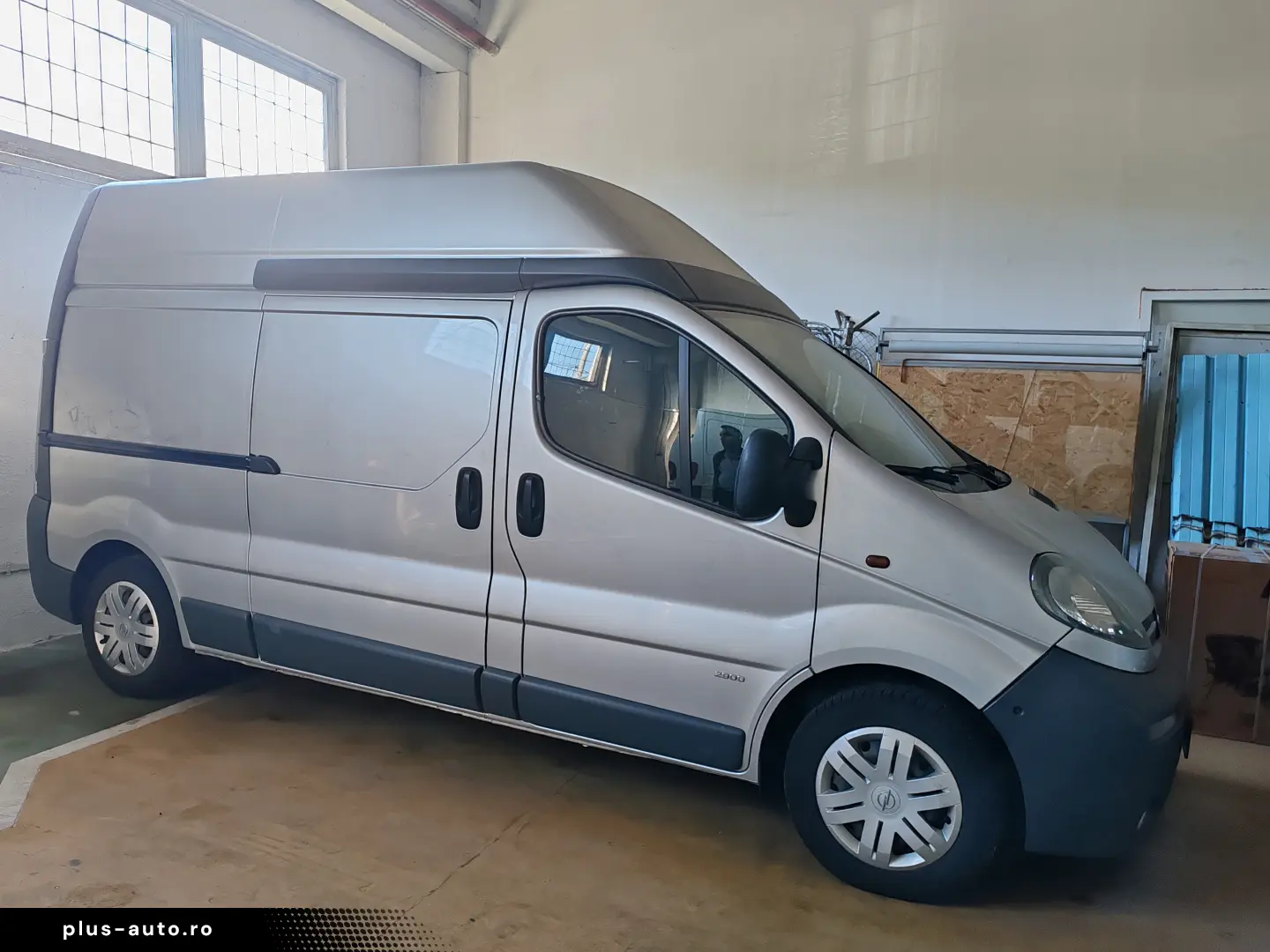 Opel Vivaro F729