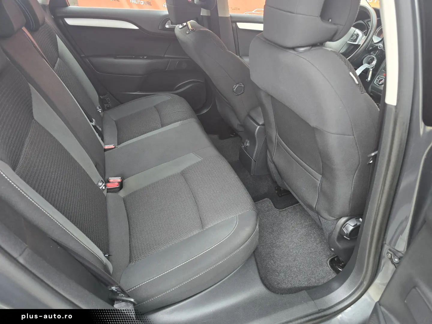 Citroen C4 E-HDI 1.6 Automat 115 CP