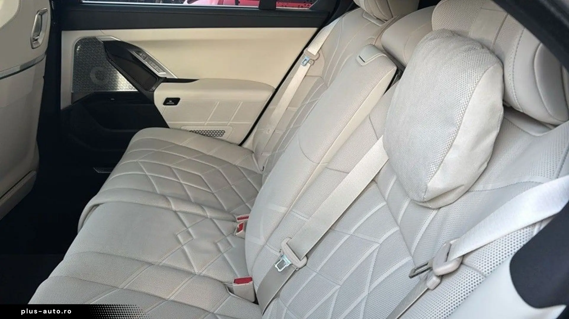 BMW 740d xDrive MSport 21 Zoll Cinema SKY Lounge