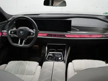 BMW 740 d xD M-Sport KRISTALL STHZG SOFT B&W 360