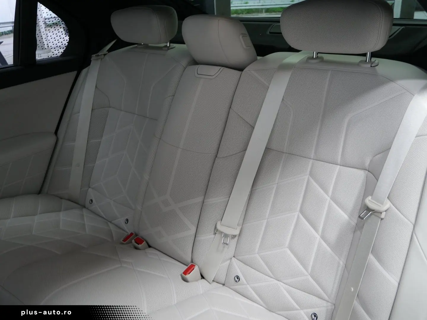BMW 740 d xD M-Sport KRISTALL STHZG SOFT B&W 360