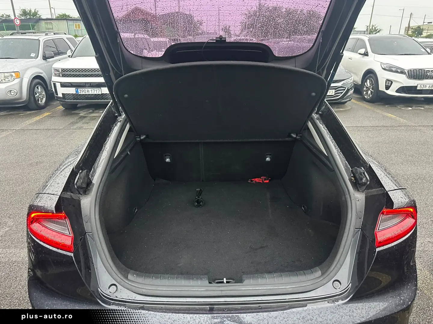 KIA STINGER 2018  84.000KM Garantie 36 de luni sau 60.000km