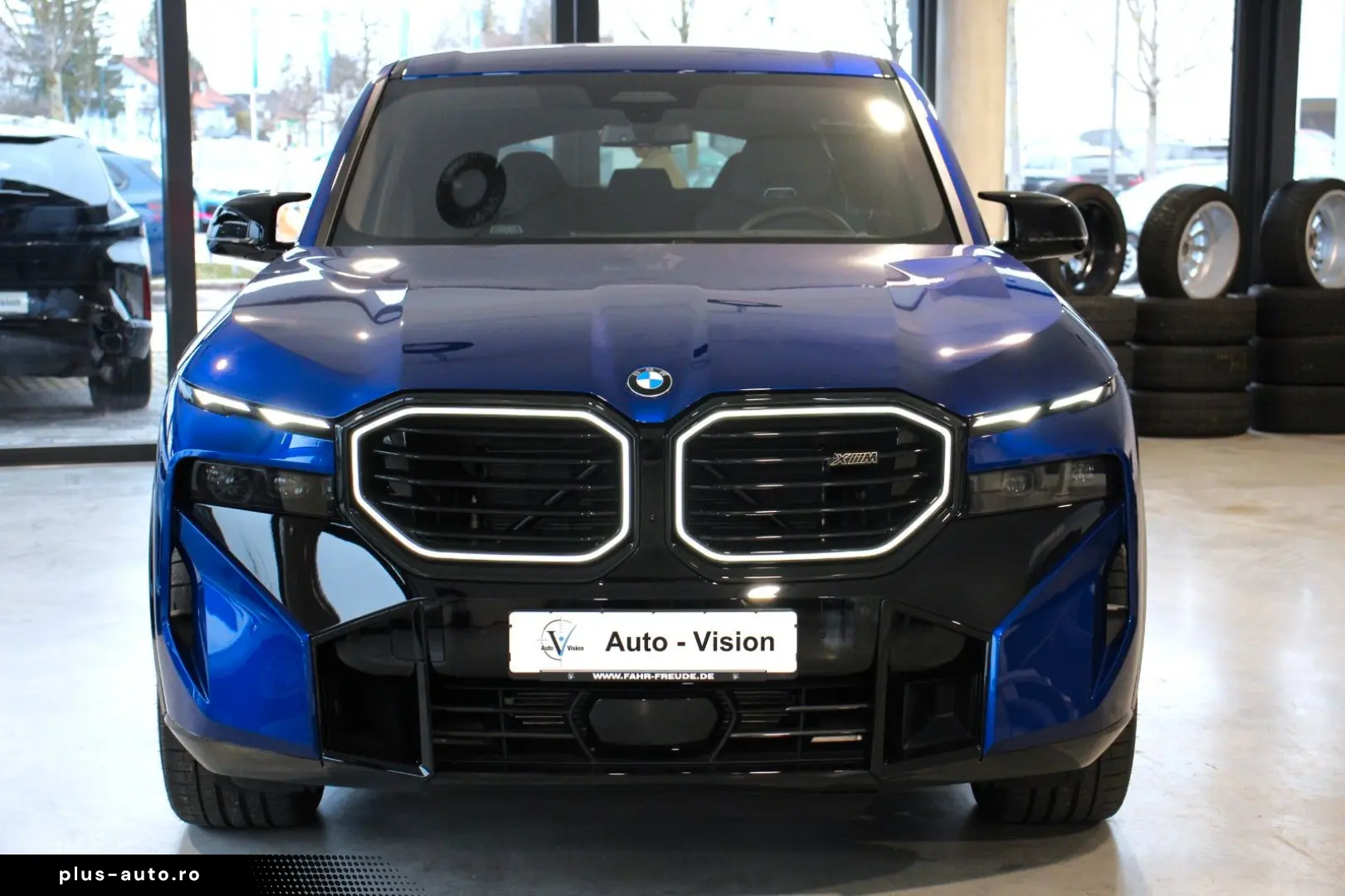 BMW XM Individual DeepLagoon B&WSound Massage 360
