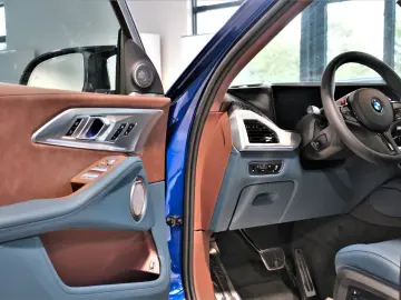 BMW XM Individual DeepLagoon B&WSound Massage 360