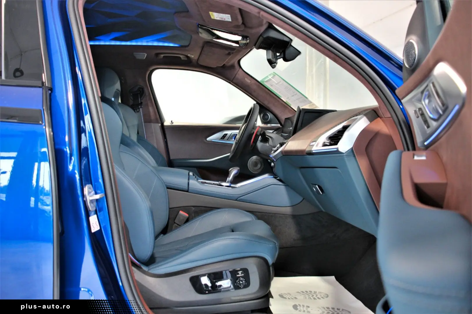 BMW XM Individual DeepLagoon B&WSound Massage 360