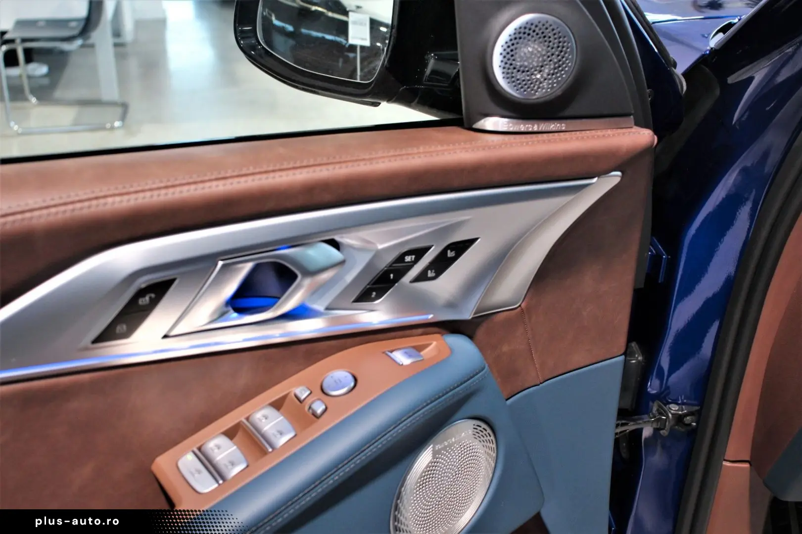 BMW XM Individual DeepLagoon B&WSound Massage 360
