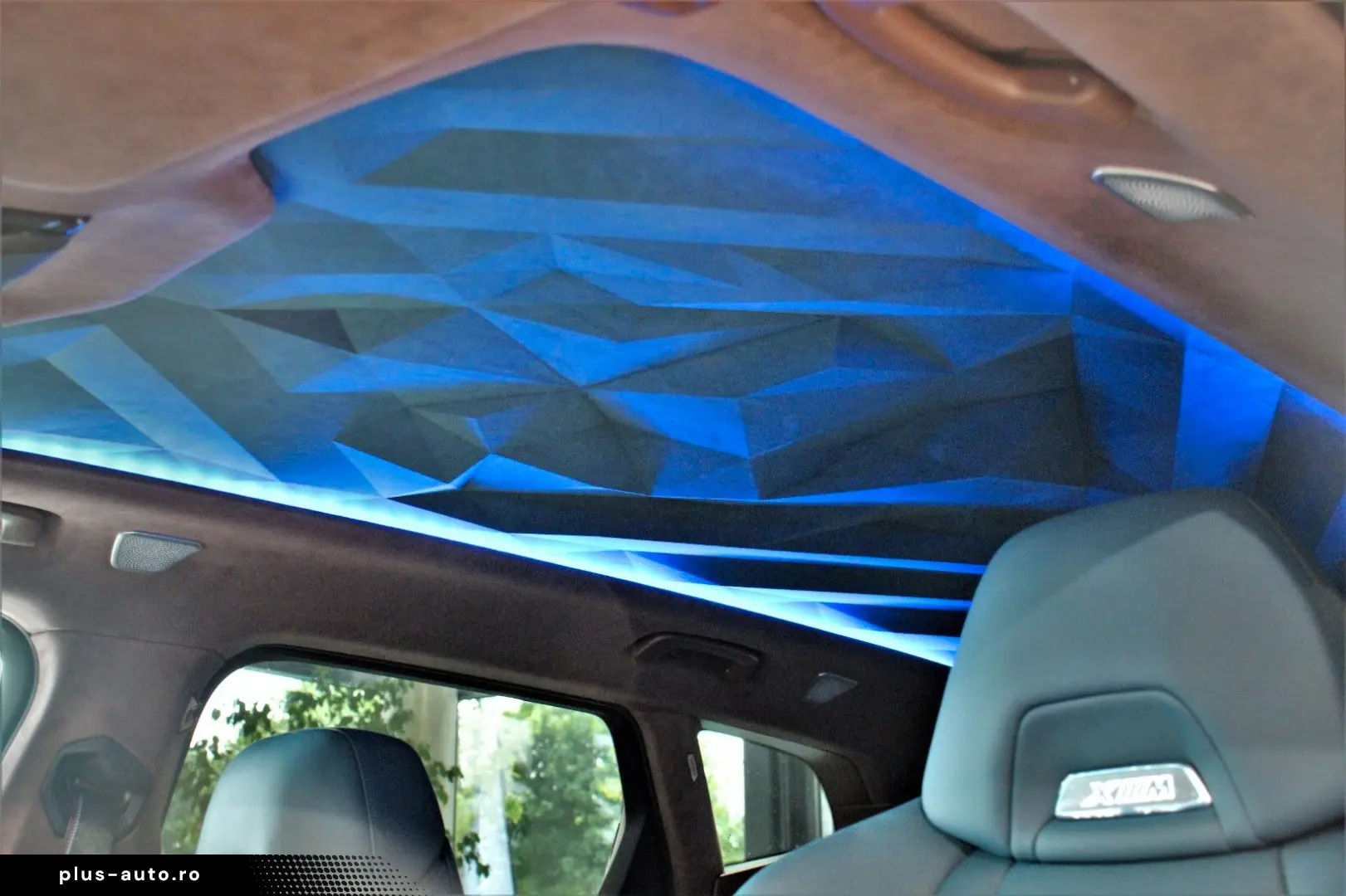 BMW XM Individual DeepLagoon B&WSound Massage 360