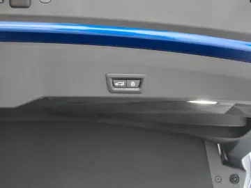 BMW XM Individual DeepLagoon B&WSound Massage 360