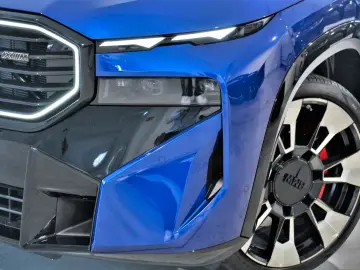 BMW XM Individual DeepLagoon B&WSound Massage 360