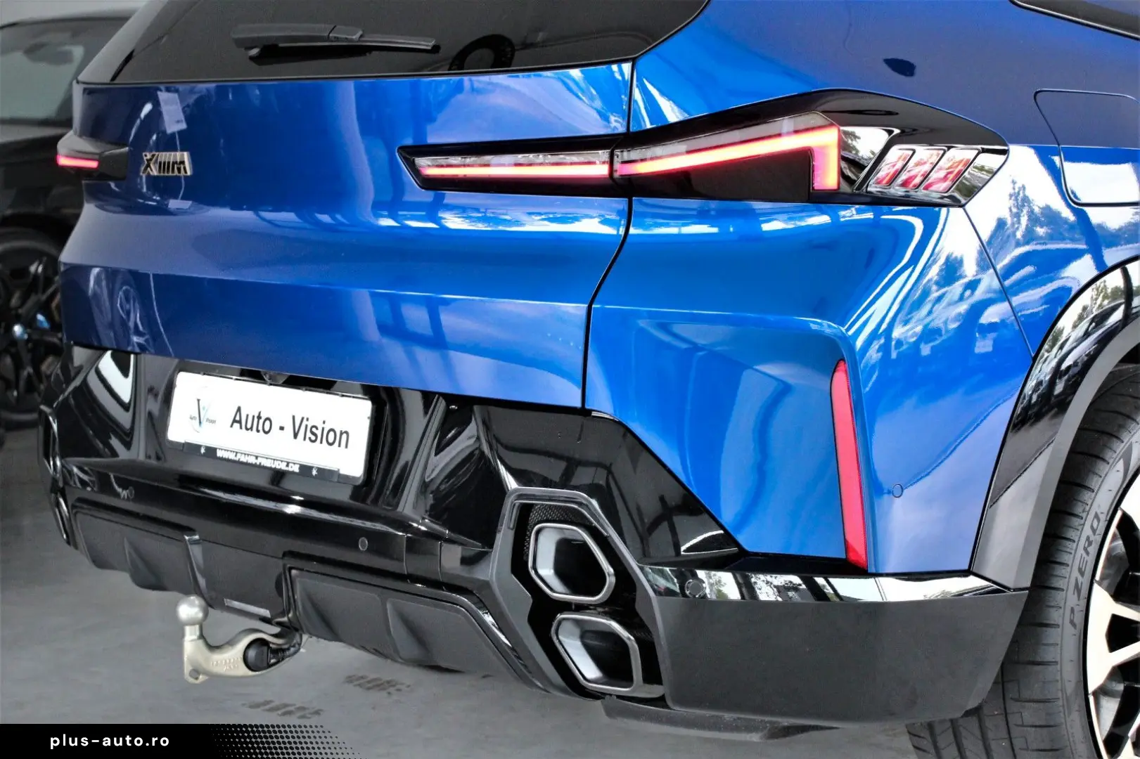 BMW XM Individual DeepLagoon B&WSound Massage 360