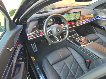 BMW 740 d xDrive M Sport