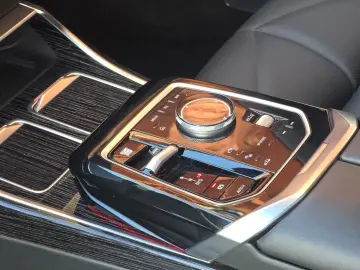 BMW 740 d xDrive M Sport
