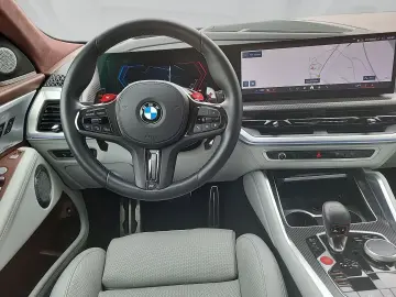 BMW XM Massage Sitzbelüft ACC 360  HeadUp SoftClose