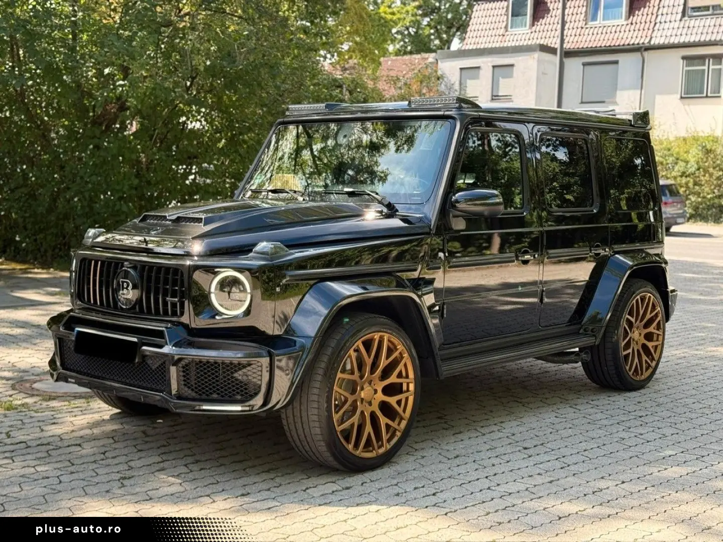 MERCEDES-BENZ G 700 BRABUS WIDESTAR GOLD EDITION