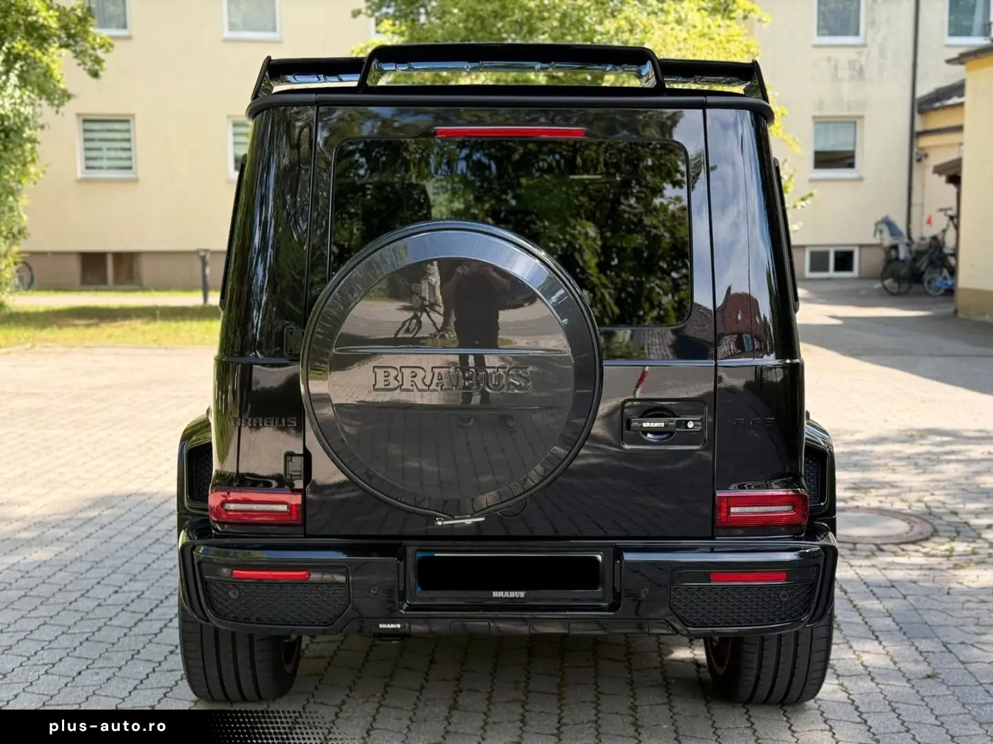 MERCEDES-BENZ G 700 BRABUS WIDESTAR GOLD EDITION