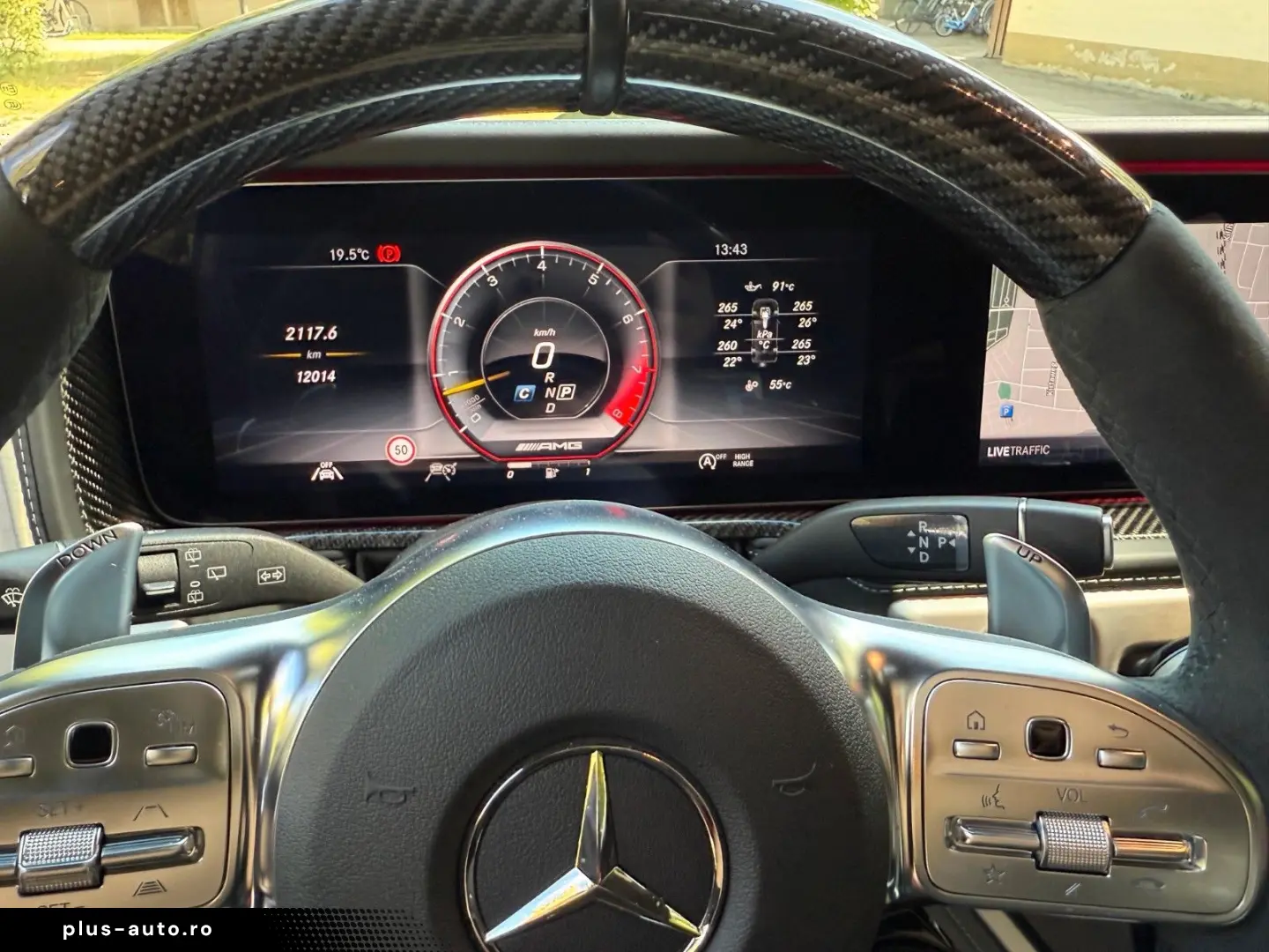 MERCEDES-BENZ G 700 BRABUS WIDESTAR GOLD EDITION
