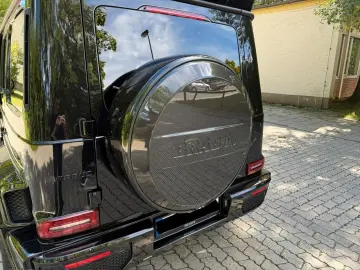 MERCEDES-BENZ G 700 BRABUS WIDESTAR GOLD EDITION