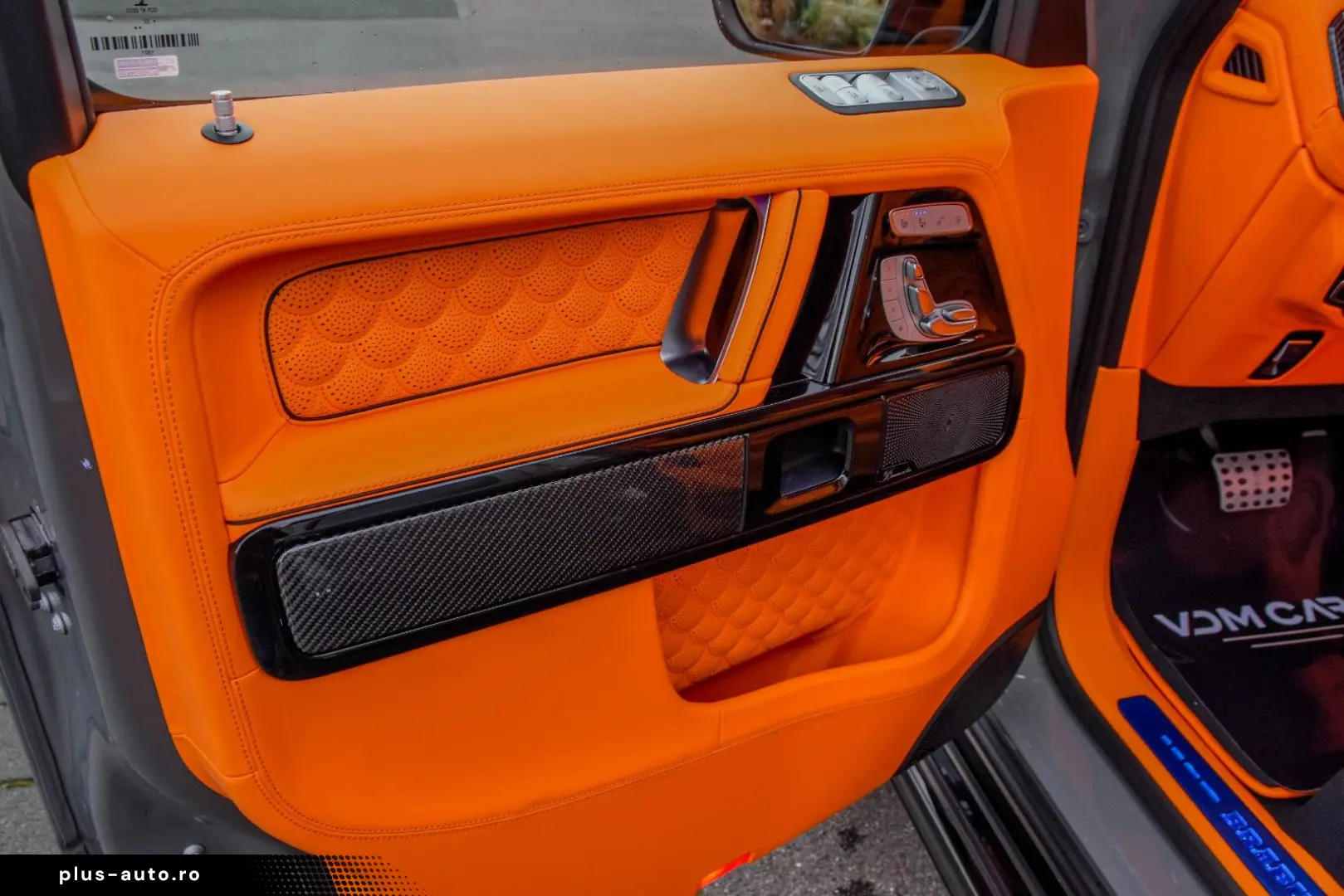 MERCEDES-BENZ G 800 BRABUS  800PS CARBON HERMES LEDER SOFORT