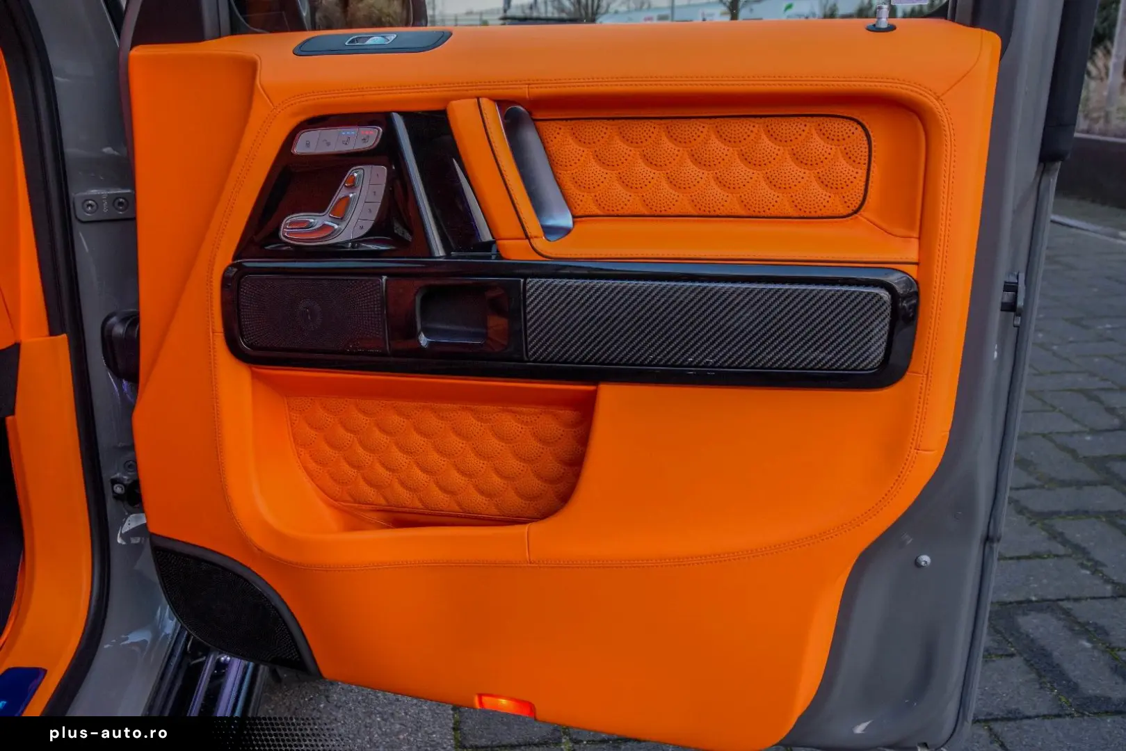 MERCEDES-BENZ G 800 BRABUS  800PS CARBON HERMES LEDER SOFORT