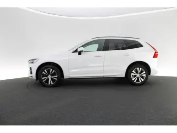 VOLVO XC60 B4 D AWD Momentum Pro